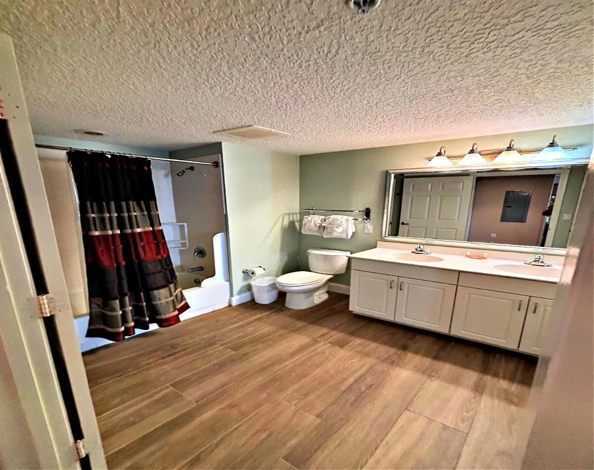 Aparthotel Vacation In Comfort And Luxury - 2Br Oceanview - Wyndham Ocean Walk Resort 2332-0 Daytona Beach